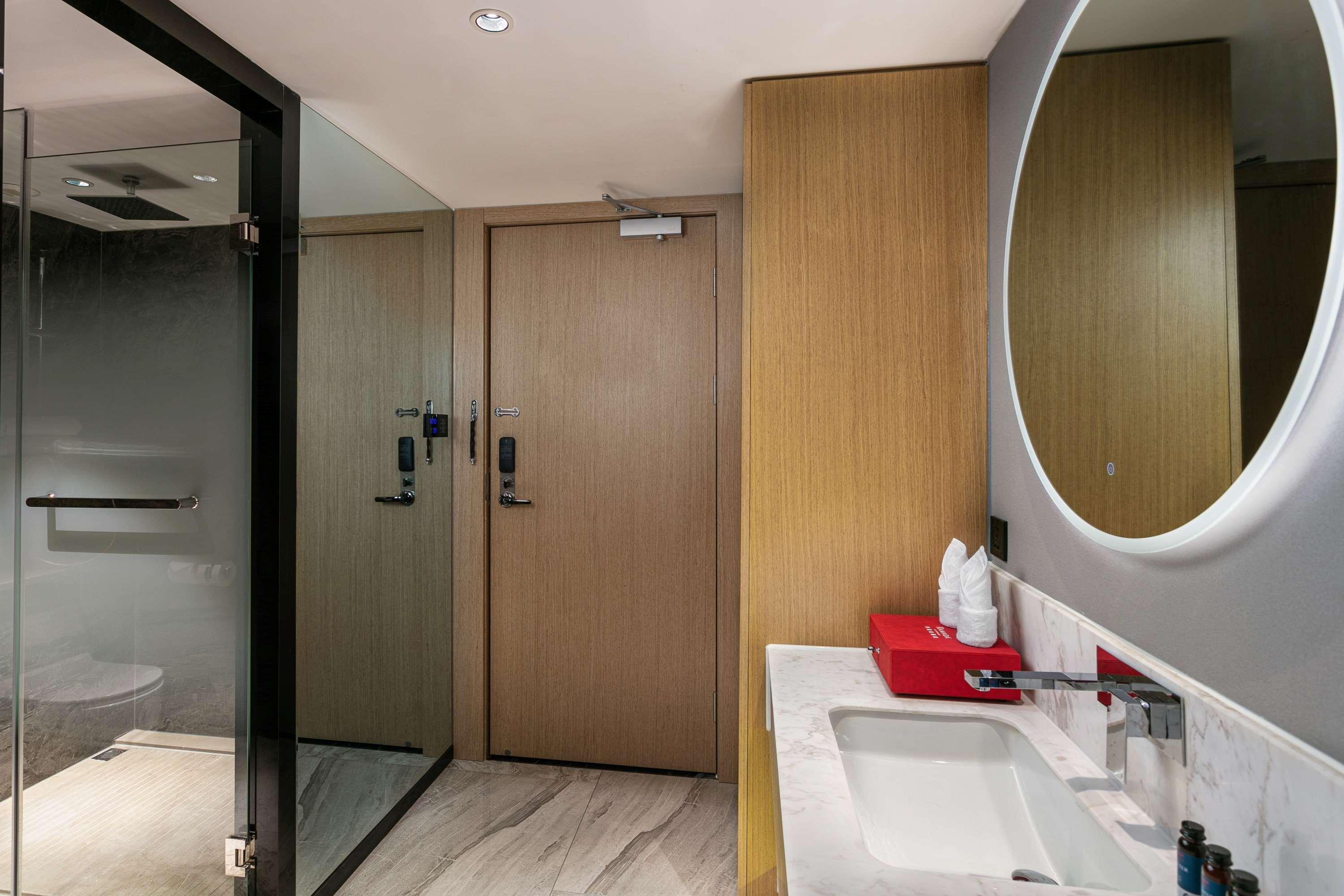 Ramada By Wyndham Yangzhou Slender West Lake Exterior photo